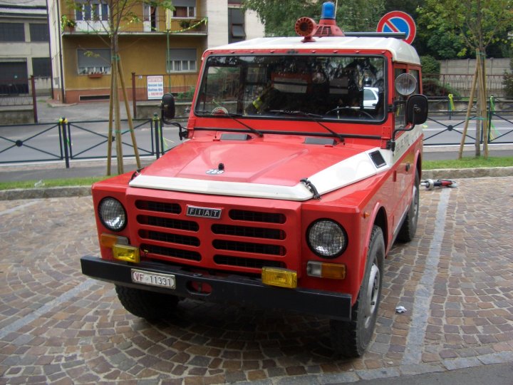 I Mezzi Mezzi Operativi Carro Fiamma Fiat Campagnola